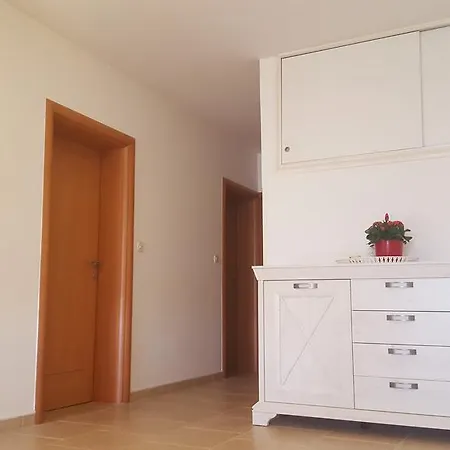 Apartmani Luka Zubovici Exterior photo