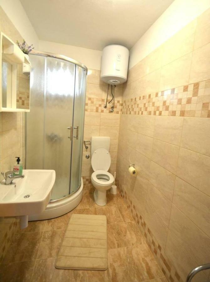 Apartment Apartmani Luka Zubovici